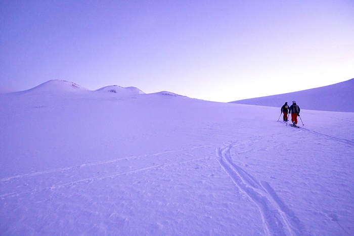 caminando nieve Svalbar