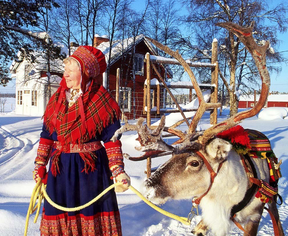 el pueblo antiguo de los sami finlandia